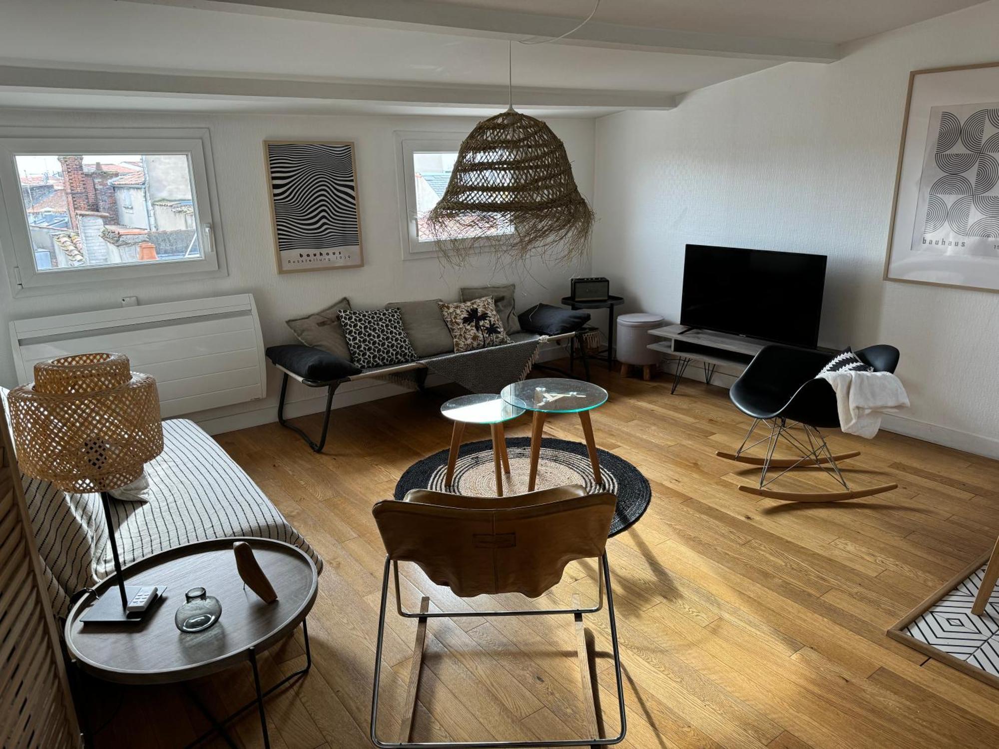 Ღ La Cabane Rochelaise • Vue Sur Le Vieux-Port La Rochelle  Luaran gambar