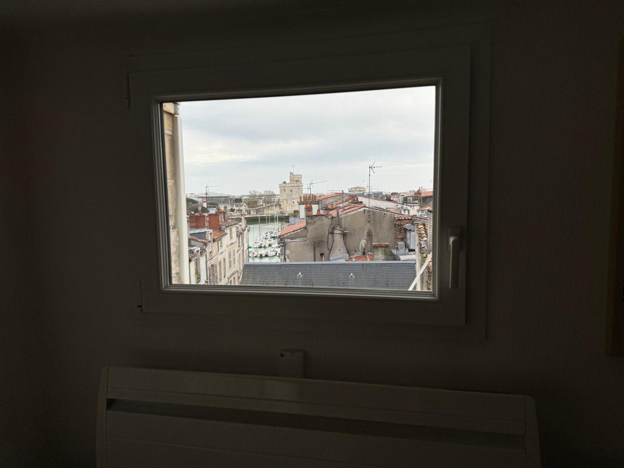 Ღ La Cabane Rochelaise • Vue Sur Le Vieux-Port La Rochelle  Luaran gambar